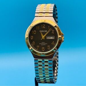 CHEROKEE 32903 Men’s Vintage Quartz Wristwatch Day Date Two Tone Japan Mvt Works